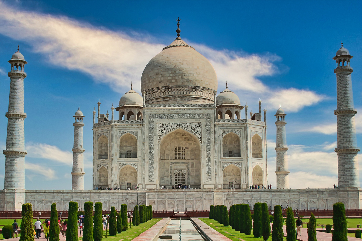 インド
